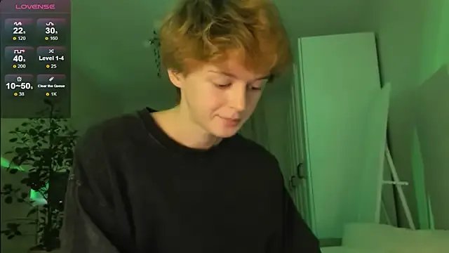 angleAndy from StripChat