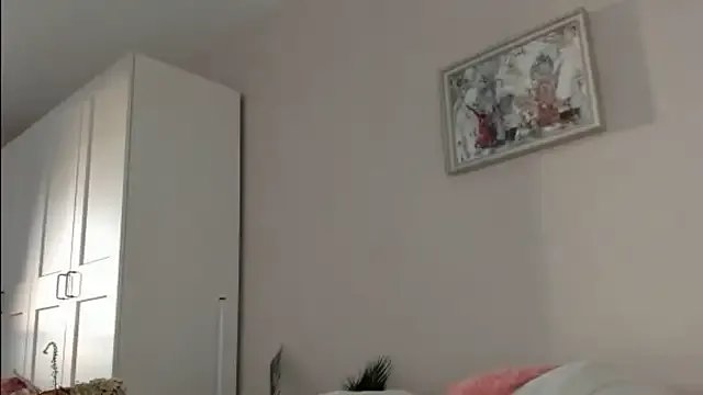 angleAndy from StripChat