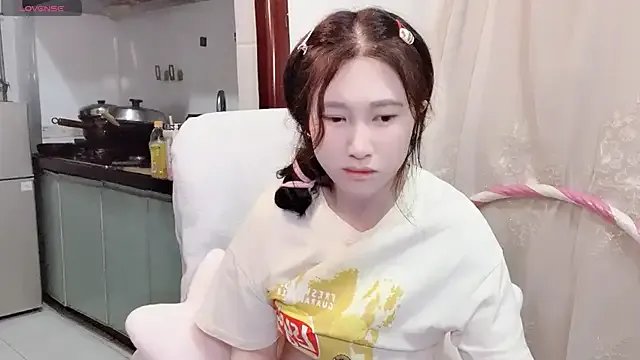 anna-888- from StripChat