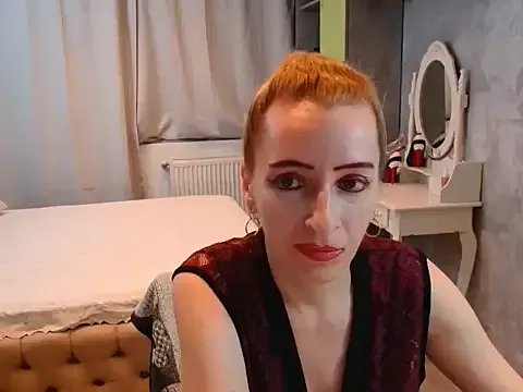 AnneDevrim from StripChat