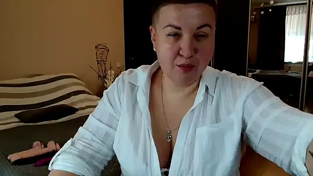 Annet1912 from StripChat