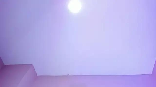 Annie9_ from StripChat