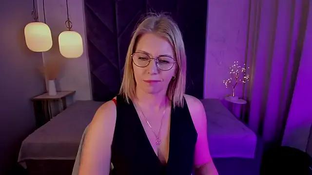 Annie_Light from StripChat