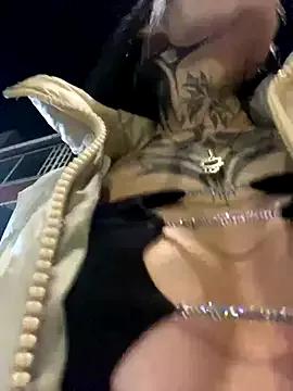 Annie_LS from StripChat