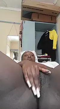 Annkeller from StripChat