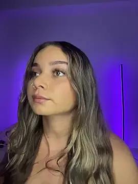 AnnyLopezzz_ from StripChat