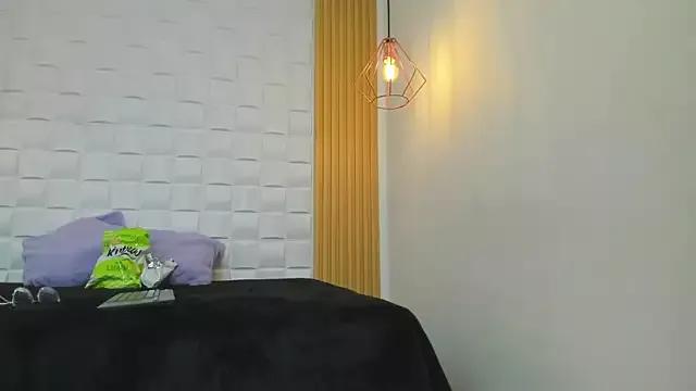 AriaBelle from StripChat