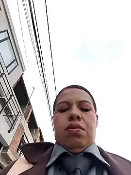 Ariana-07 from StripChat