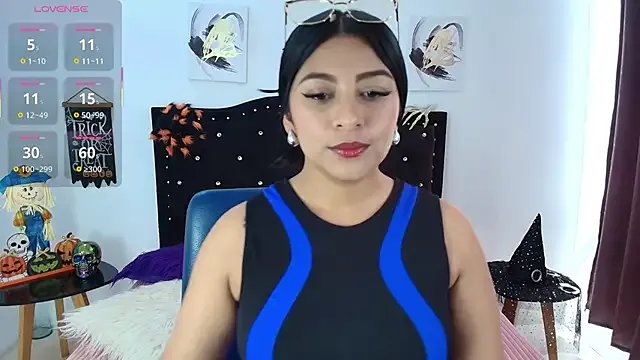 Ariana_F_W on StripChat 