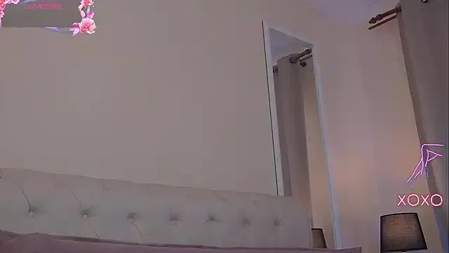 ArianaCroft from StripChat