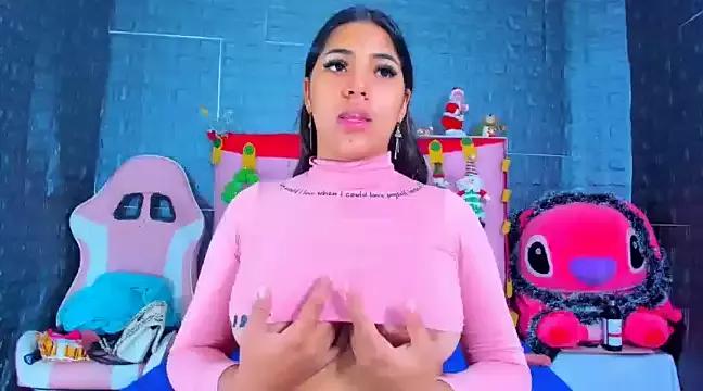 AriannaLewiis from StripChat