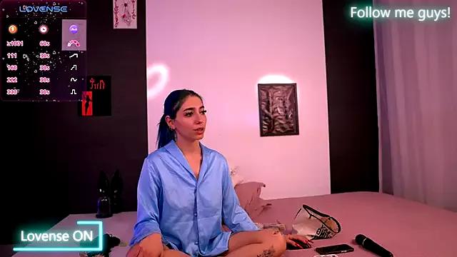 AriaVoss from StripChat