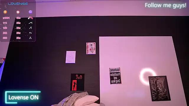 AriaVoss from StripChat