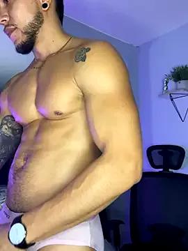 Naked Room ARON_TAYLER01 