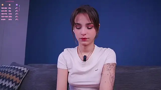 Asecondsoul from StripChat