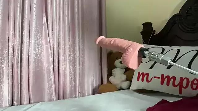 Naked Room AudreySpanksFuck- 