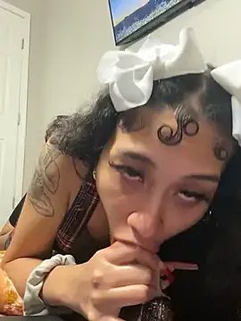 badbaby187 from StripChat