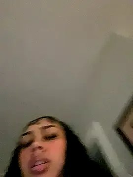 badbaby187 from StripChat