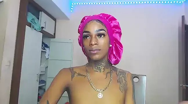 badgirls_cx from StripChat