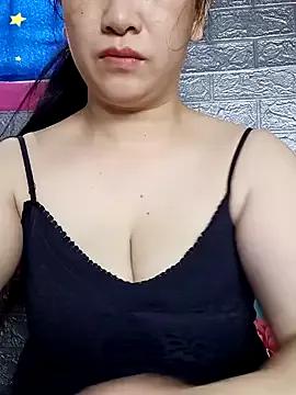Basabetnga from StripChat