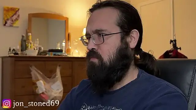 beardedfantasydaddy from StripChat