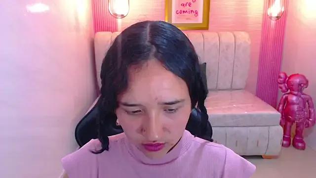 Bella_vibess_s from StripChat