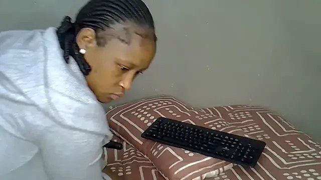 Bellabootie from StripChat