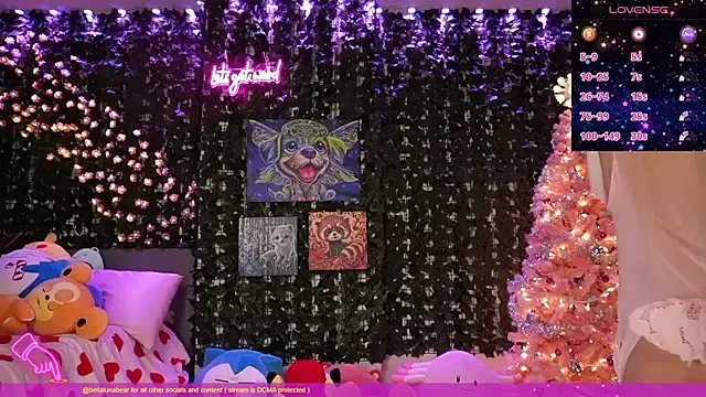 bellalunabear from StripChat