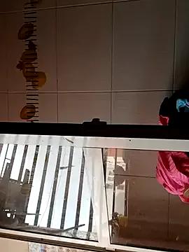 BellyDancer1 from StripChat