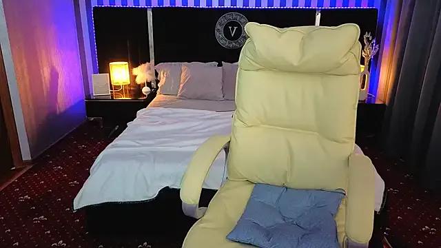 BettyDark from StripChat