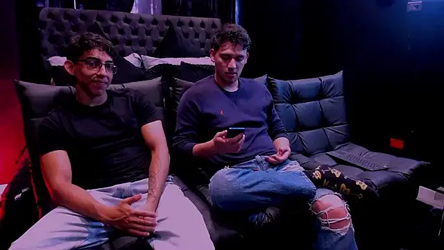 big__friends from StripChat