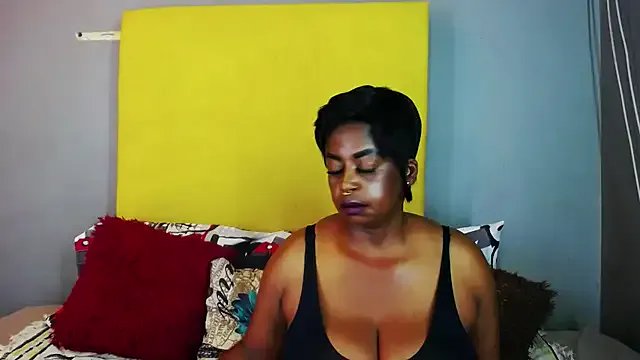 BIG_BOOBSxXxX from StripChat