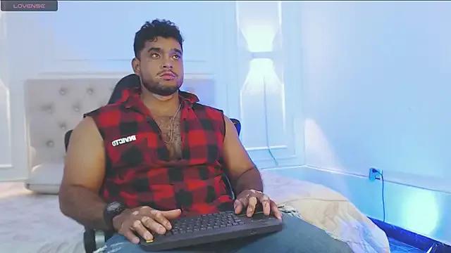 Big_furry_bear13 from StripChat is Freechat