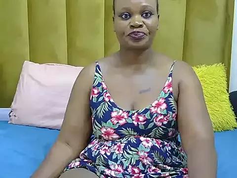 BigbootyliciousXXX from StripChat is Freechat