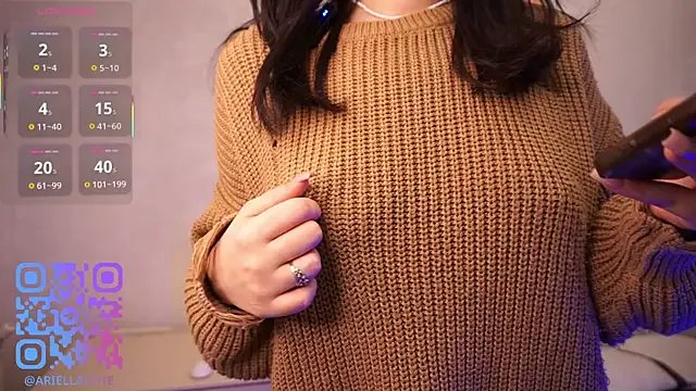 BlissHey from StripChat