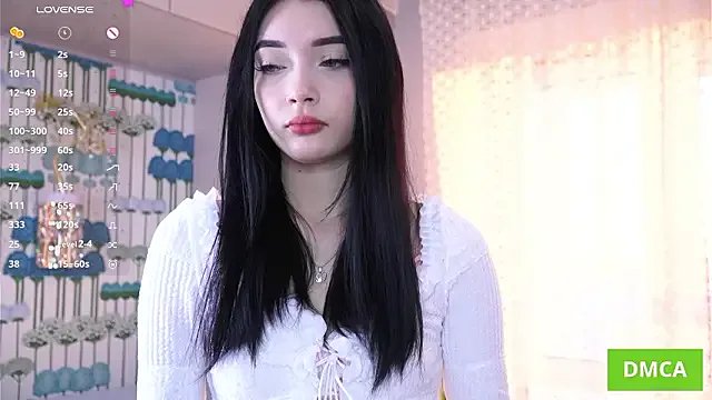 bombaleylo from StripChat