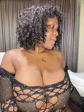 Naked Room Boneca25 