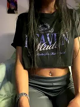 Bonnie_18x from StripChat