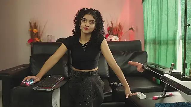 Bonniie_98_ from StripChat