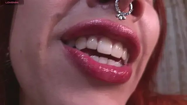 bri_von_dhara__ from StripChat