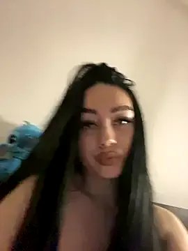 Briana_lrs from StripChat