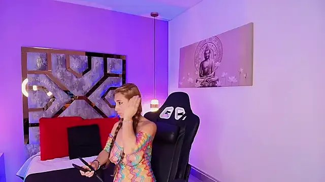 BRITHANY_SPARK from StripChat