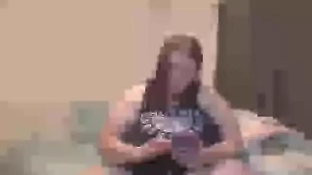 BubblyMoonie from StripChat