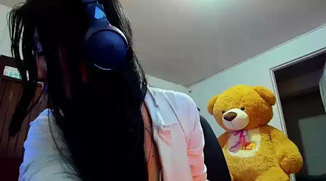 Bunny_1922 from StripChat