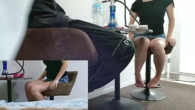 Naked Room C-4bomb 