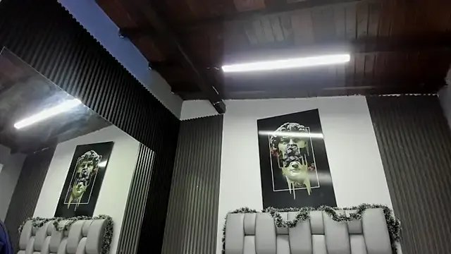 Caitlyn-Joness_ from StripChat