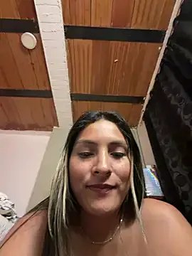 Cami_Leon2 from StripChat