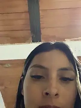 Cami_Leon2 from StripChat