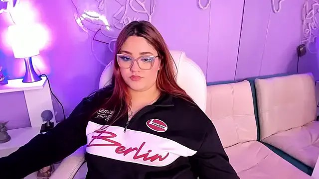 Camiila_Osorio from StripChat