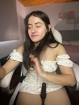 Naked Room Camila_pinkk 